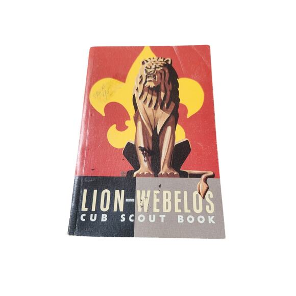 Vintage 1963 Lion-Webelos Cub Scout Book Paperback Boy Scouts of America BSA - Picture 1 of 6
